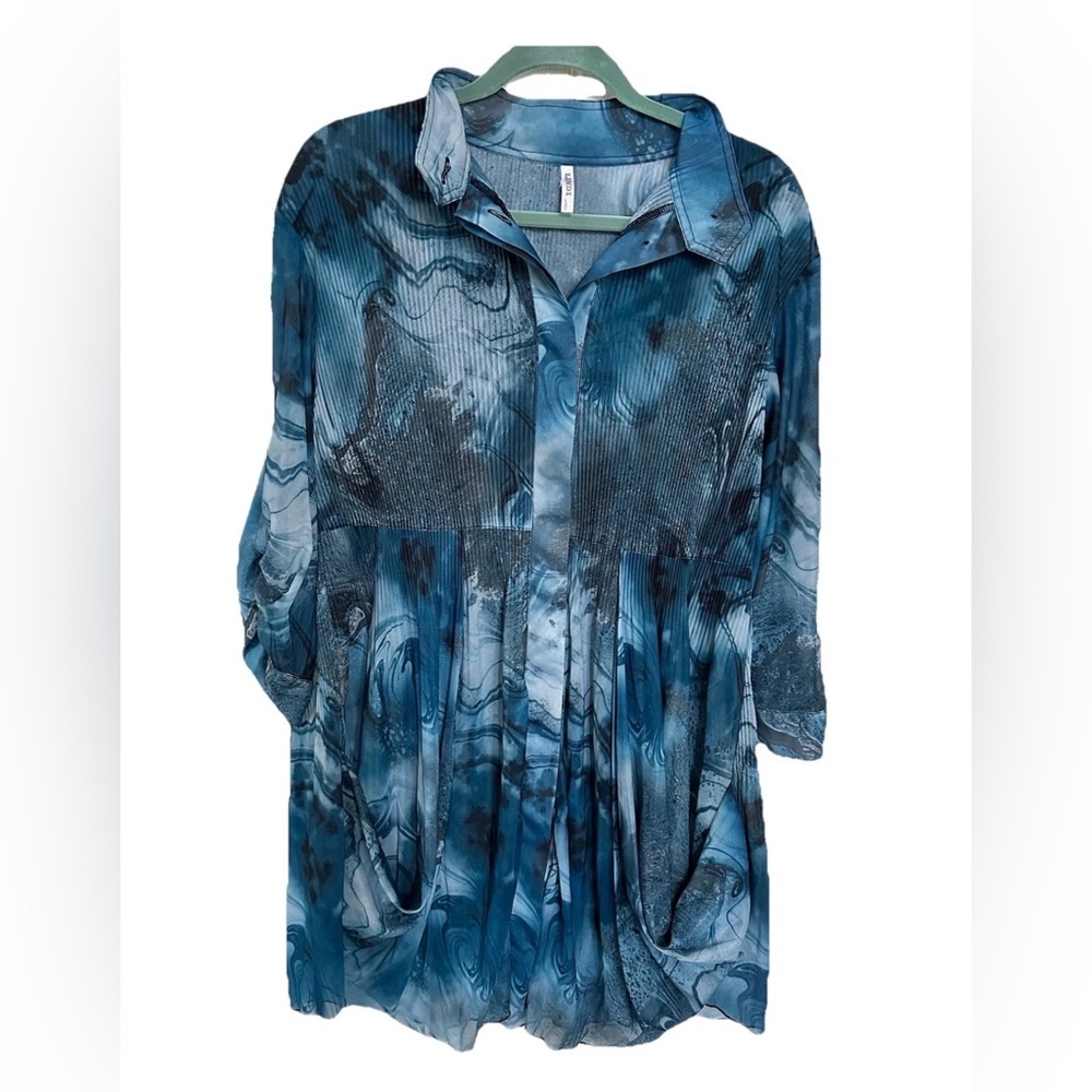 Lindi Blue Marble Swirl Art-to-Wear Tunic Top-Women’s M/L Lagenlook Coastal Boho